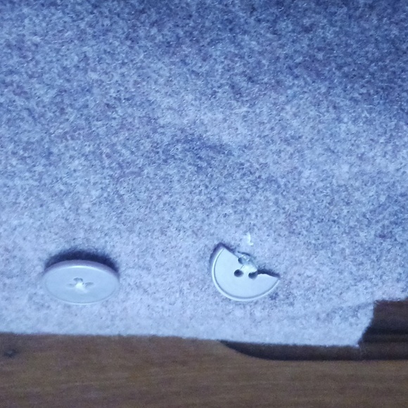 Gap coat - Picture 2 of 3